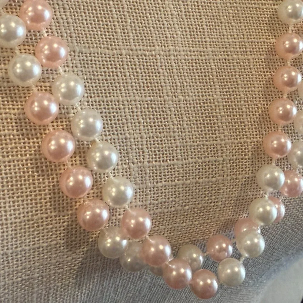 Pink and White Faux Pearls Flapper Length - Picture 4 of 6